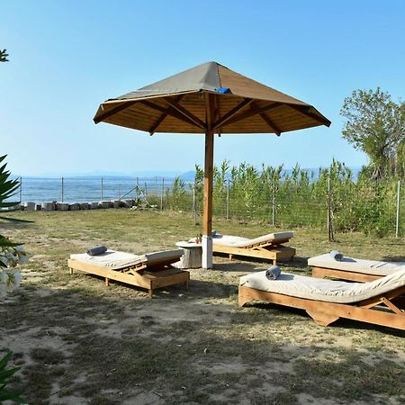 Vasilikis Sea House Villa Lefkímmi Buitenkant foto