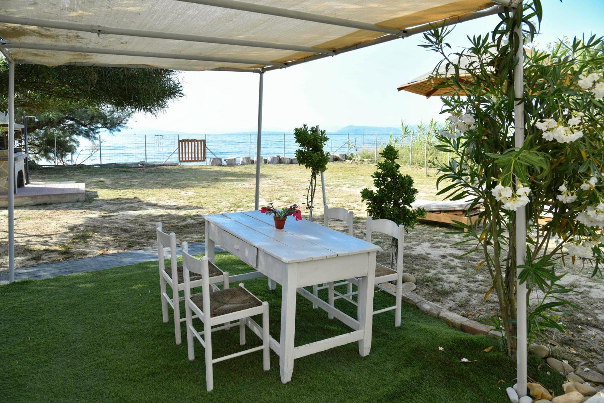 Vasilikis Sea House Villa Lefkímmi Buitenkant foto