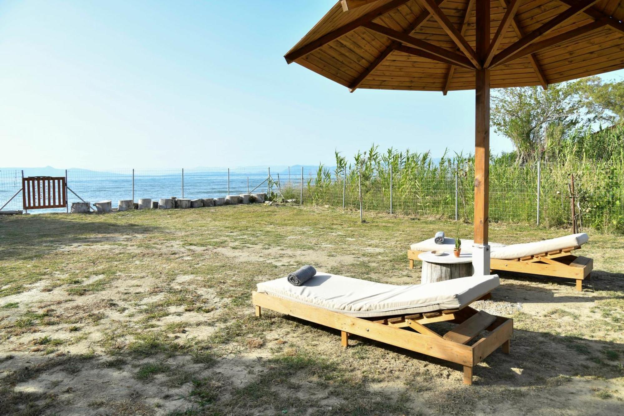 Vasilikis Sea House Villa Lefkímmi Buitenkant foto